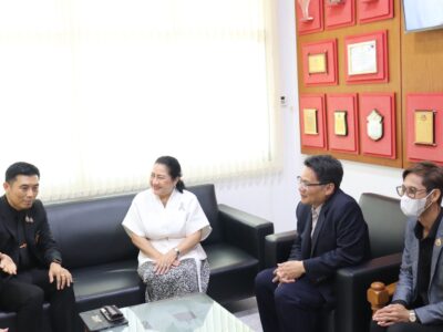 สตภ.๕ หารือข้อราชการและแนวทางการปฏิบัติราชการร่วมกับสำนักงานประชาสัมพันธ์ที่ ๒